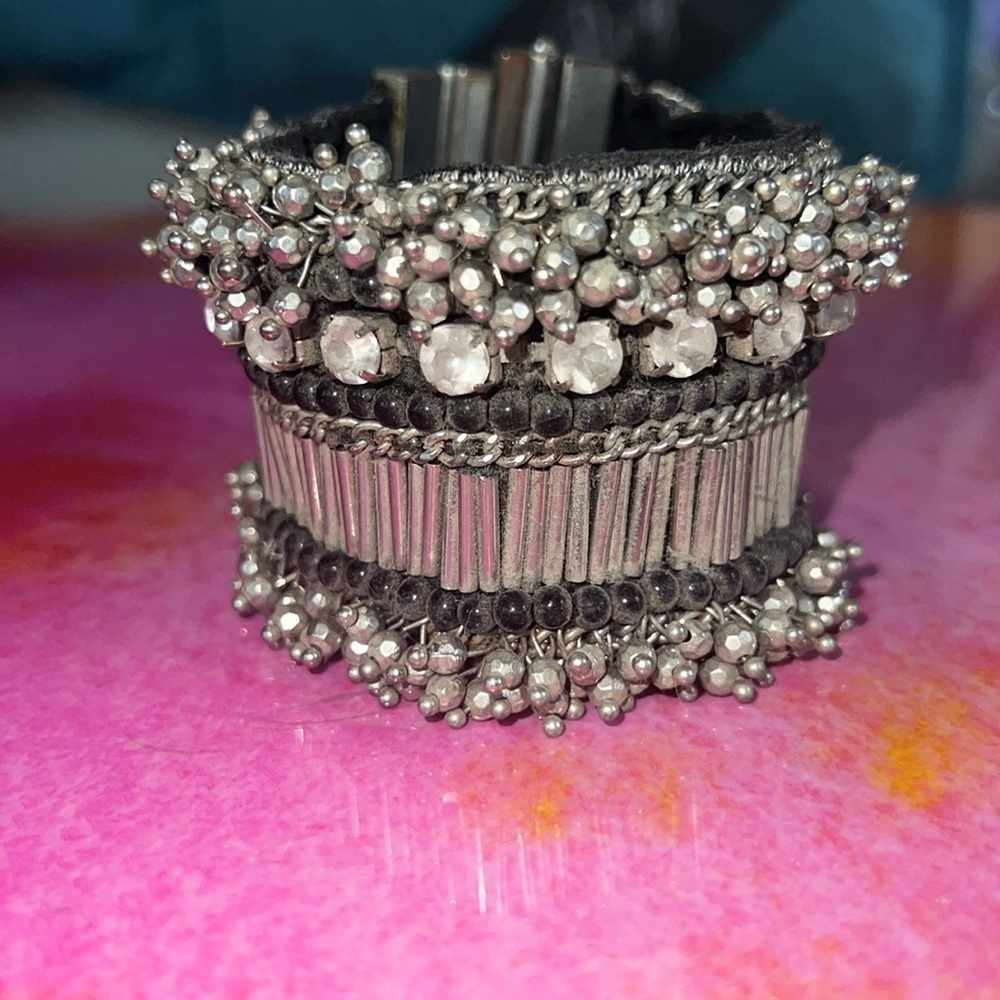 Magnetic rhinestone & beaded bracelet